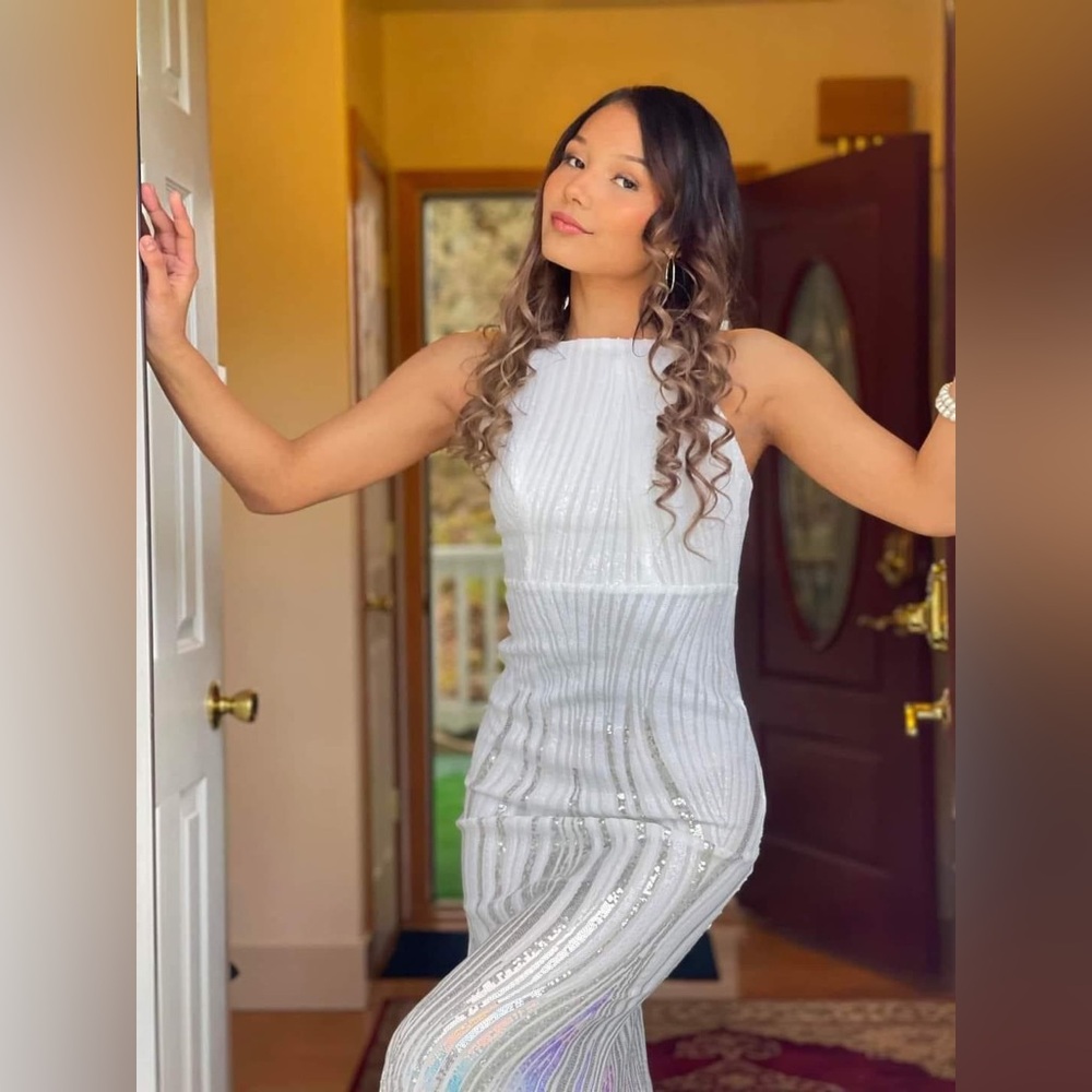 David’s Bridal Ombré Mermaid Bodycon Dress